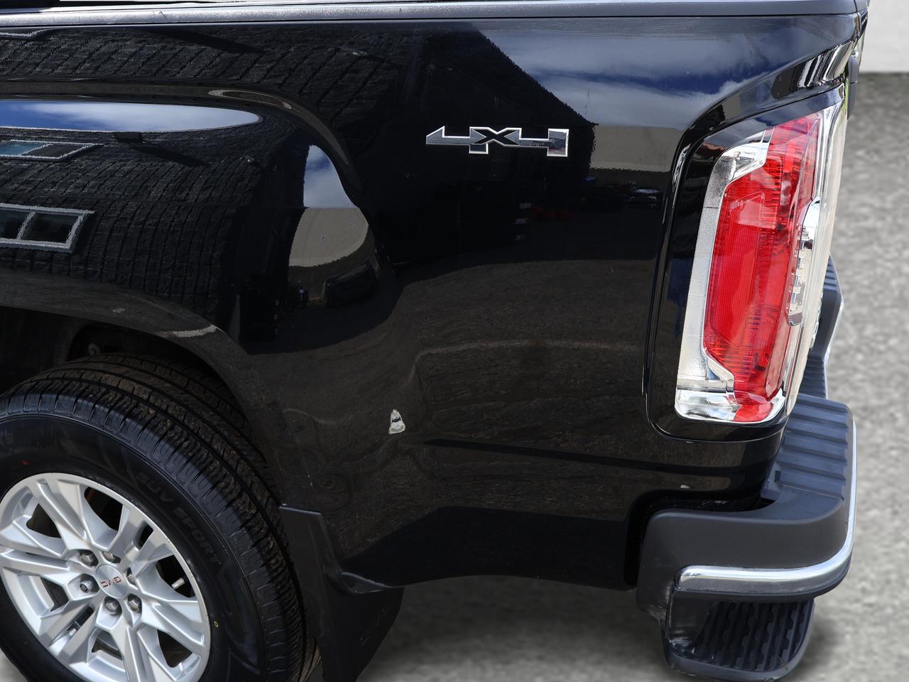 2019 GMC Canyon TURBO DIESEL SLE 4WD *ACCIDENT FREE*GMC MAINTAIN* CAMERA BLUETOOTH HEATED SEATS CRUISE ALLOYS Photo