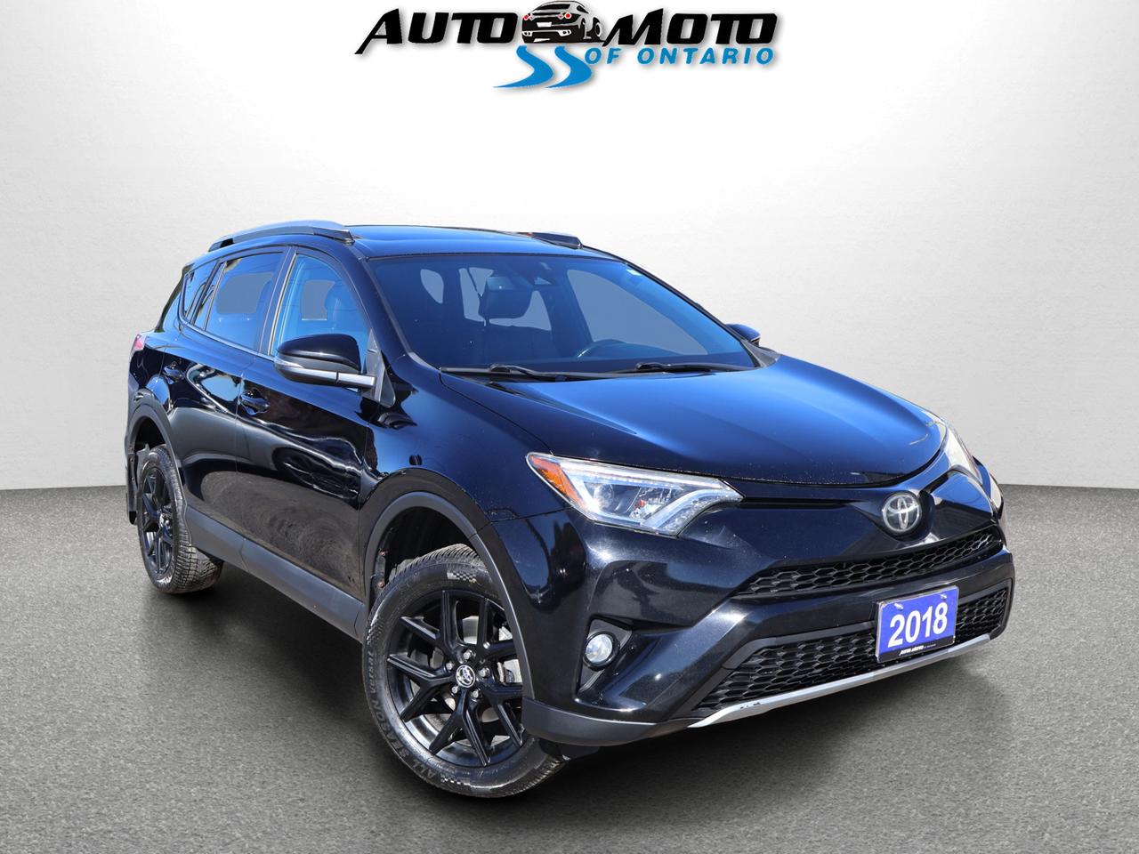 2018 Toyota RAV4 SE AWD CERTIFIED CAMERA NAV BLUETOOTH LEATHER HEATED SEATS SUNROOF CRUISE ALLOYS - Photo #1