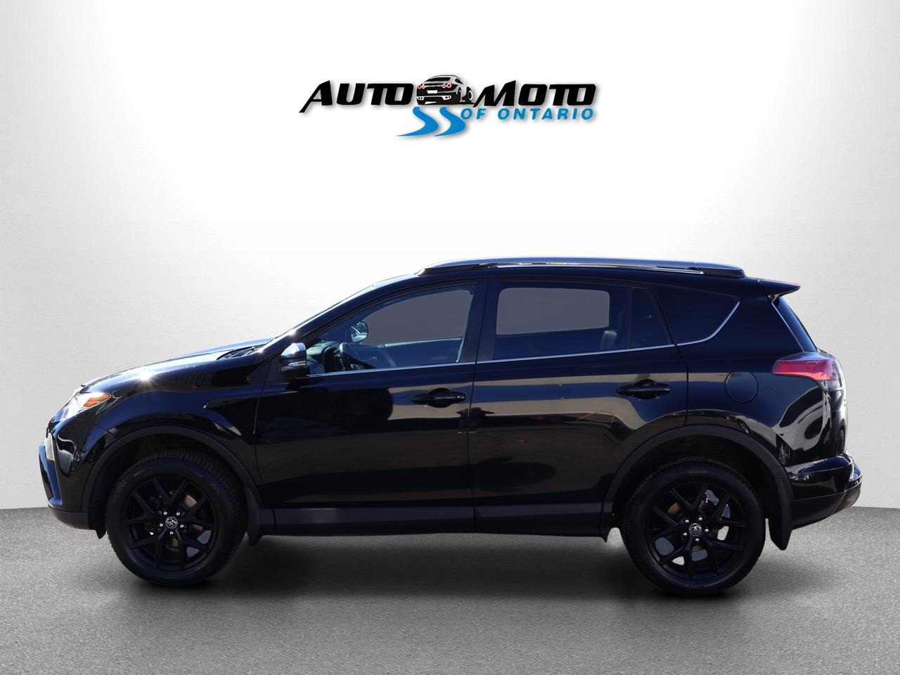 2018 Toyota RAV4 SE AWD CERTIFIED CAMERA NAV BLUETOOTH LEATHER HEATED SEATS SUNROOF CRUISE ALLOYS Photo3