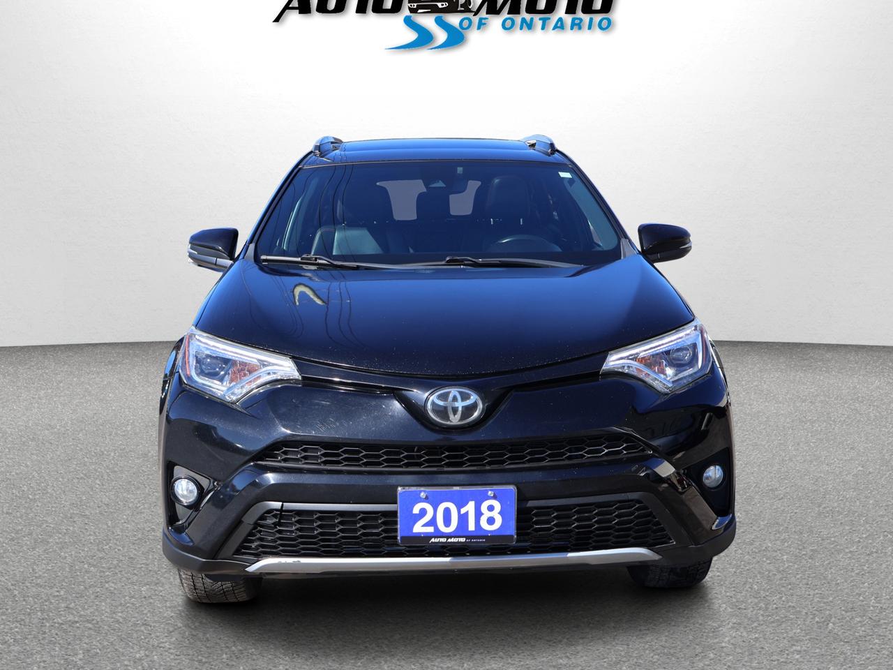 2018 Toyota RAV4 SE AWD CERTIFIED CAMERA NAV BLUETOOTH LEATHER HEATED SEATS SUNROOF CRUISE ALLOYS Photo