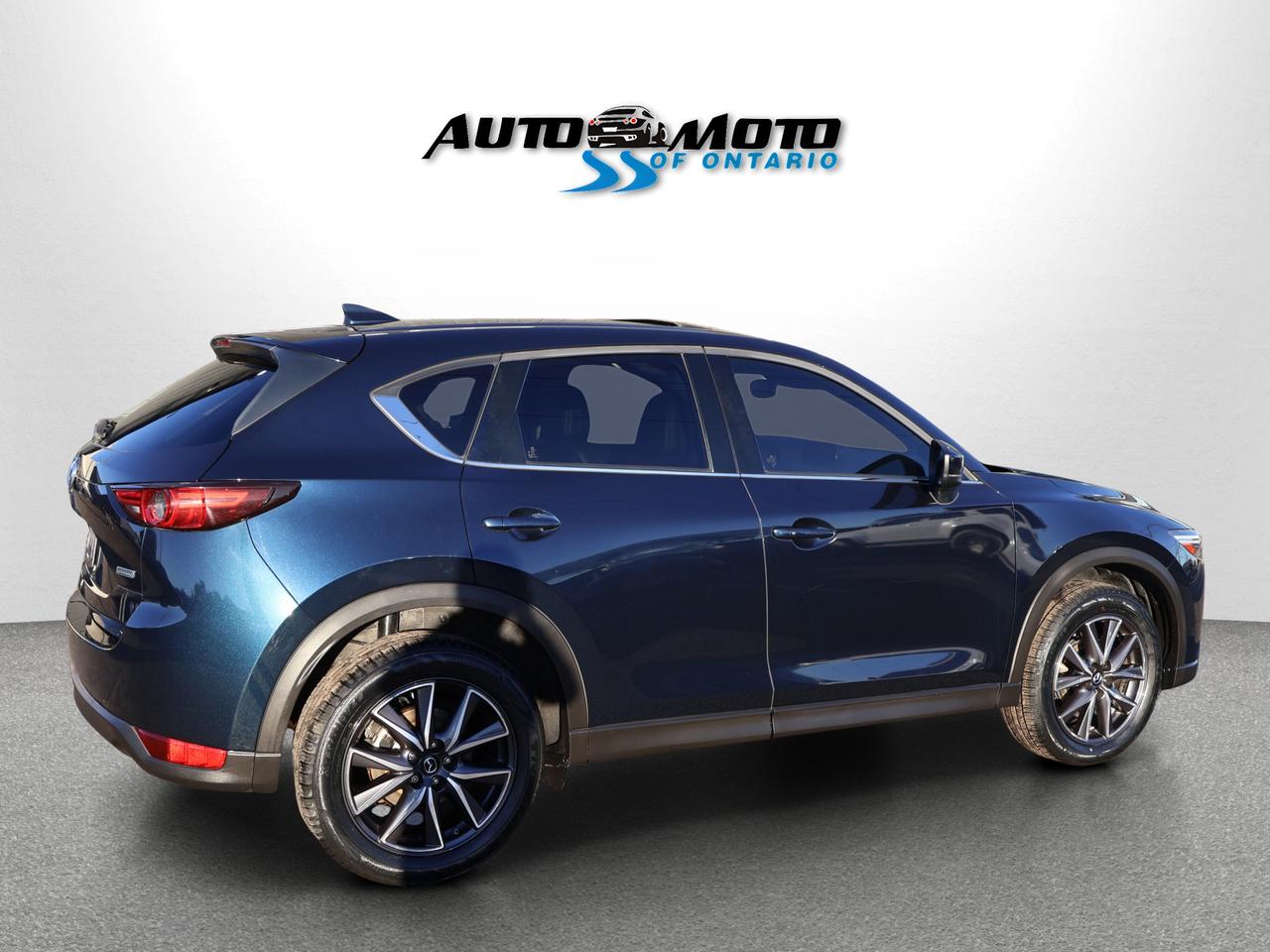 2017 Mazda CX-5 GRAND TOURING AWD CERTIFIED *ACCIDENT FREE*1 OWNER* CAMERA NAV BLUETOOTH LEATHER HEATED SEATS SUNROOF CRUISE ALLOYS Photo