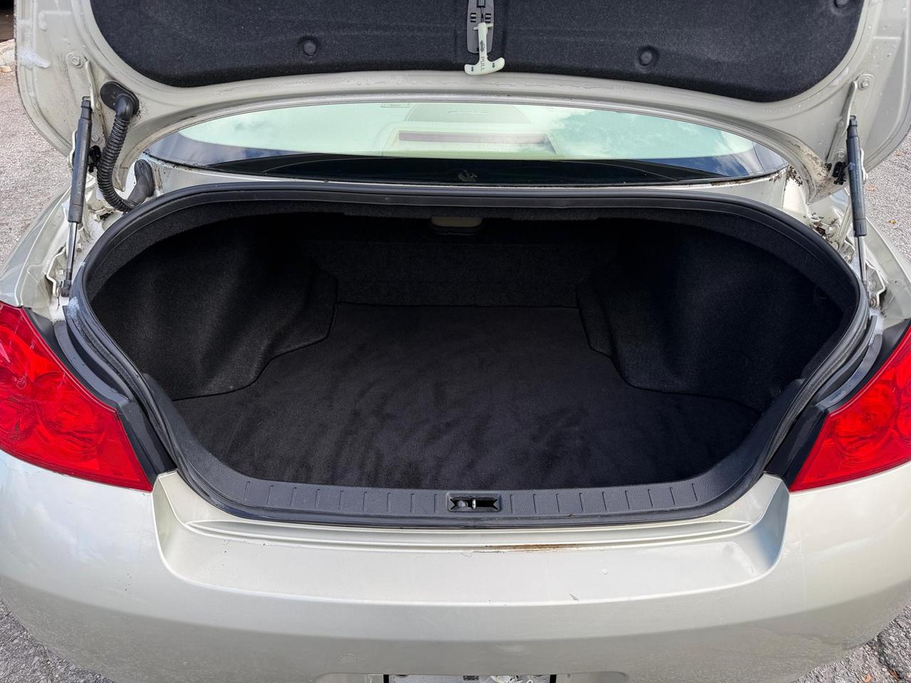 2007 Infiniti G35 4dr Auto Journey RWD Photo