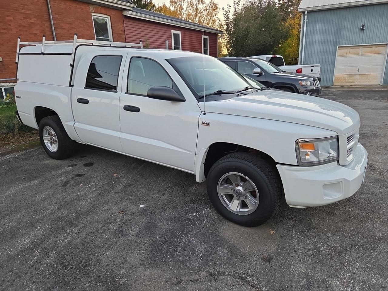 2011 RAM Dakota SXT Photo