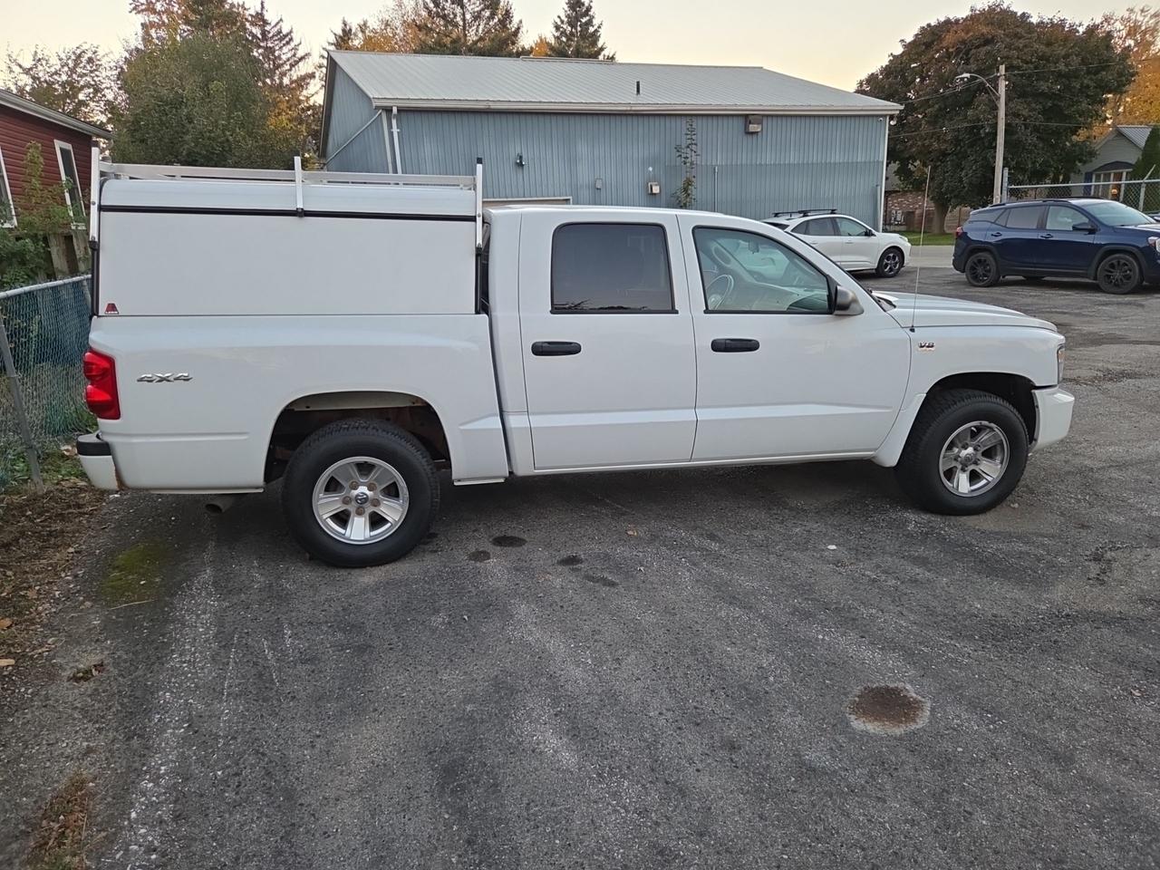 2011 RAM Dakota SXT Photo