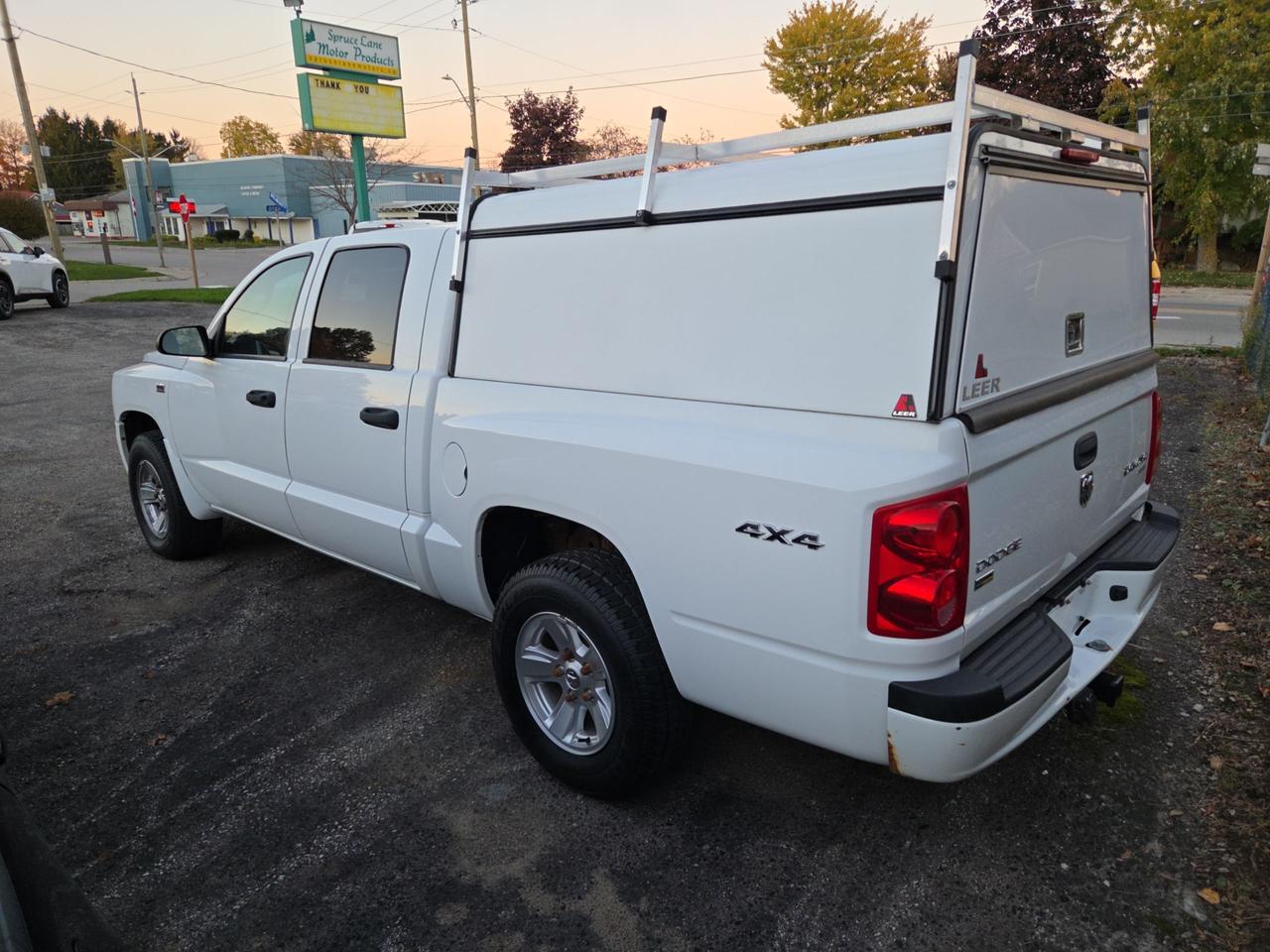 2011 RAM Dakota SXT Photo