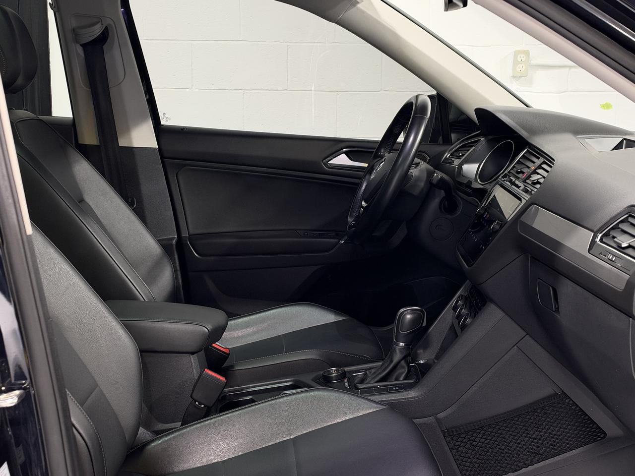 2018 Volkswagen Tiguan COMFORTLINE Photo