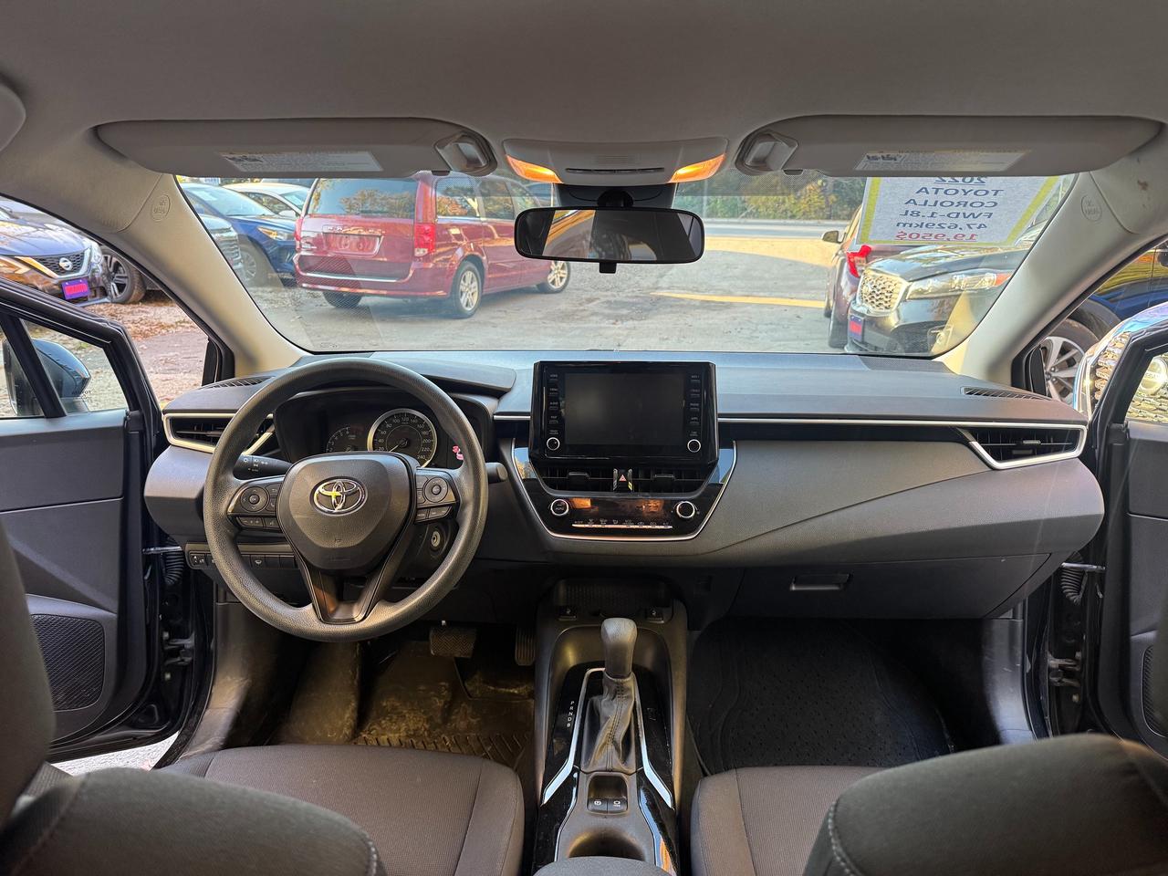 2022 Toyota Corolla LE Photo