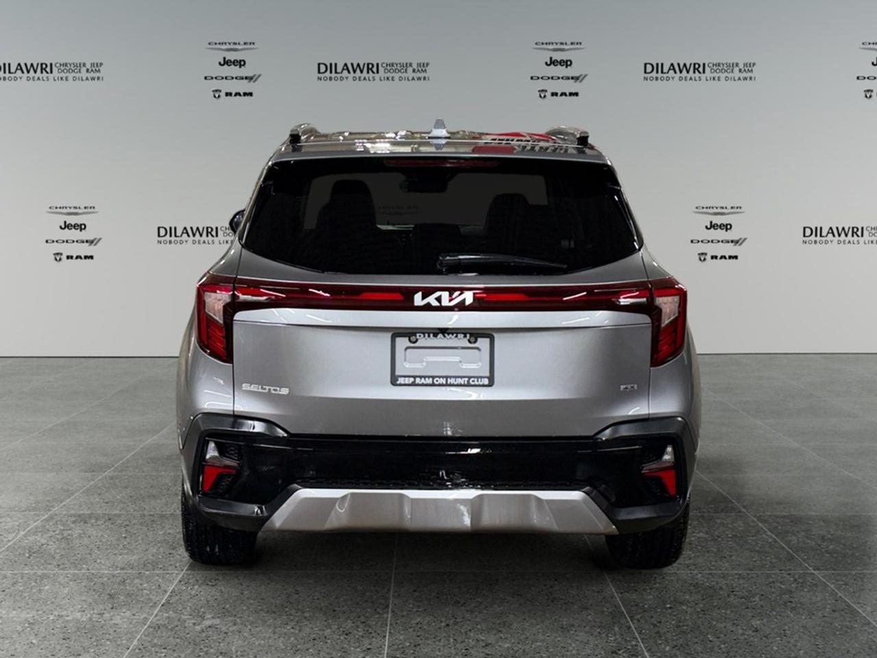 2025 Kia Seltos EX AWD Photo