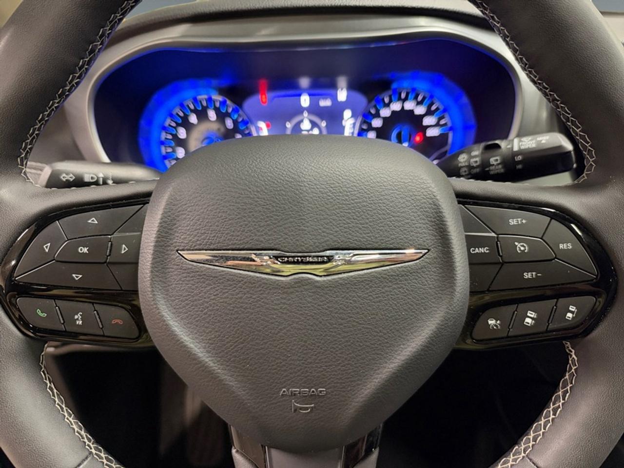 2025 Chrysler Pacifica Limited FWD Photo