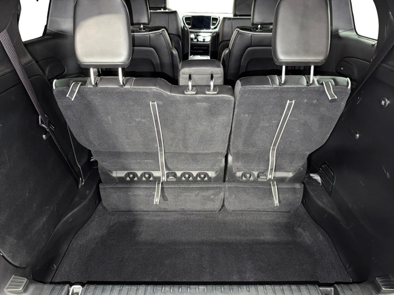 2025 Chrysler Pacifica Limited FWD Photo