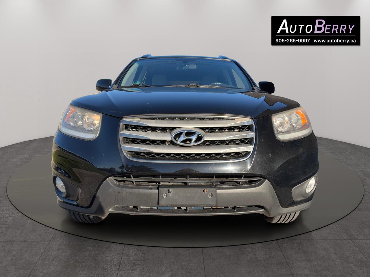 2012 Hyundai Santa Fe FWD 4dr I4 Auto GL Premium Photo