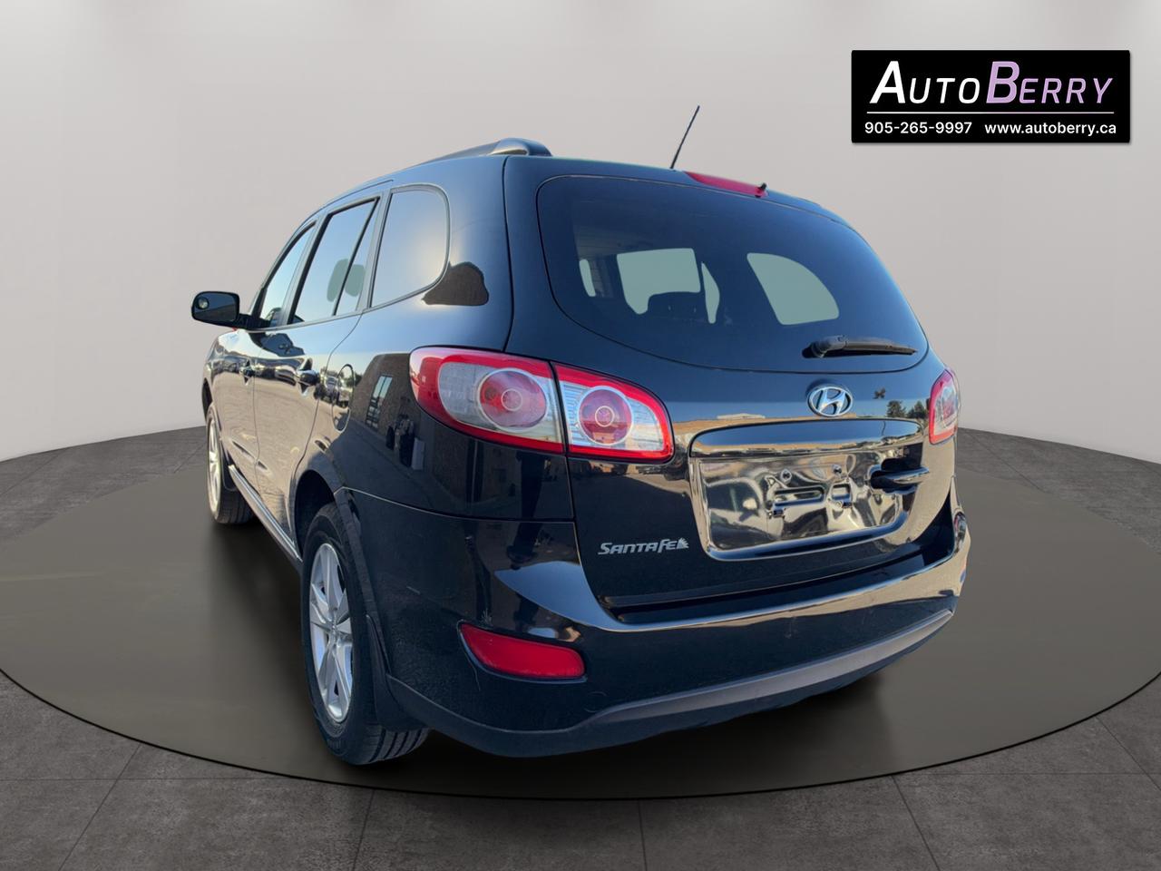 2012 Hyundai Santa Fe FWD 4dr I4 Auto GL Premium Photo