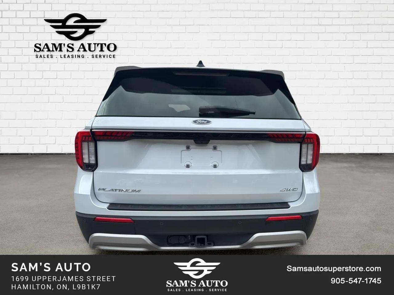 2025 Ford Explorer Platinum 4WD Photo