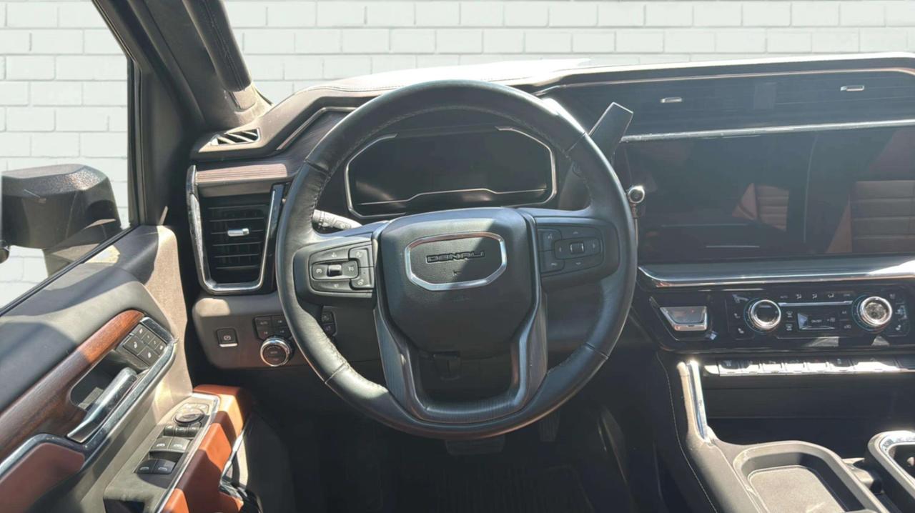 2025 GMC Sierra 2500 HD 4WD Crew Cab 159" Denali Ultimate Photo