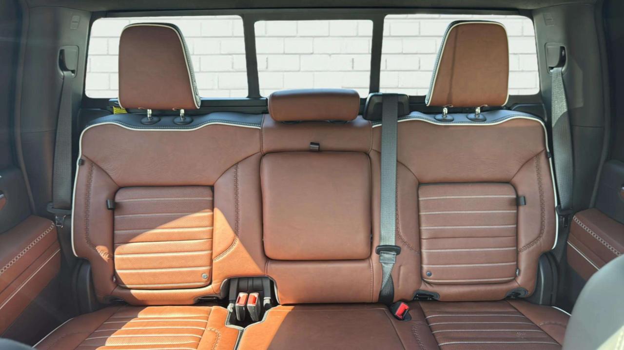 2025 GMC Sierra 2500 HD 4WD Crew Cab 159" Denali Ultimate Photo
