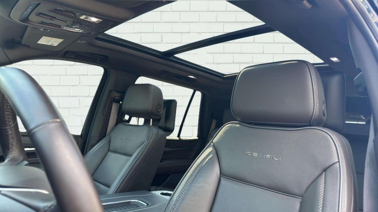 2024 GMC Yukon 4WD 4dr Denali Photo