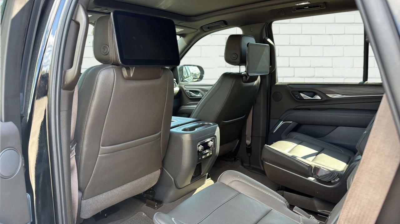 2024 GMC Yukon 4WD 4dr Denali Photo