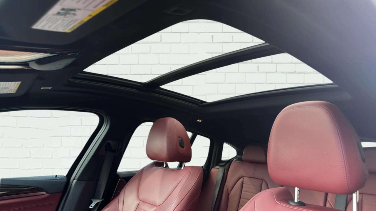 2022 BMW X4 XDrive 30i Sports Coupe Photo