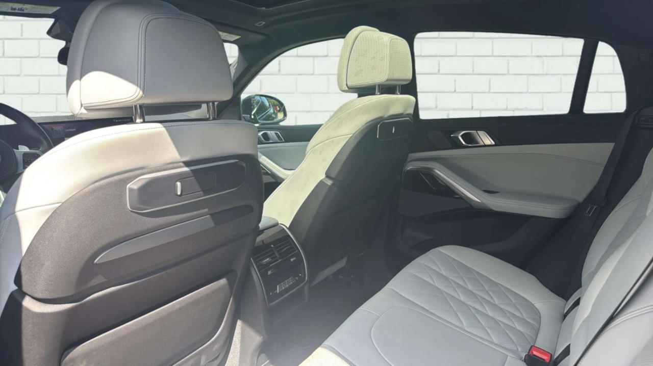 2024 BMW X6 XDrive 40i Sports Coupe Photo