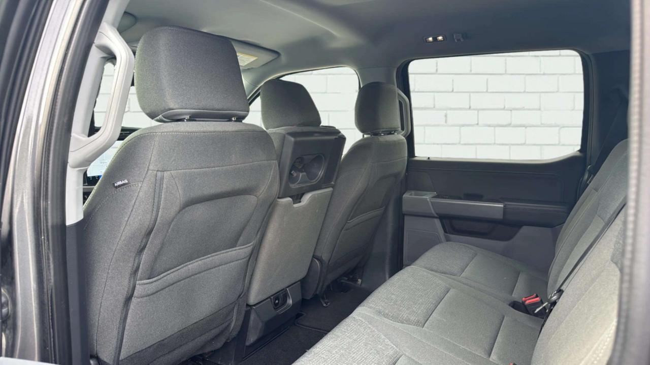 2024 Ford F-150 XLT 4WD SuperCrew 5.5' Box Photo