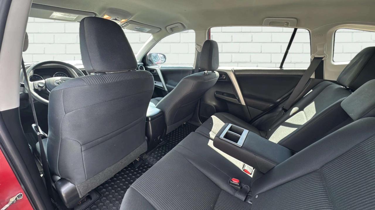 2017 Toyota RAV4 AWD 4dr LE NEW ARRIVAL Photo