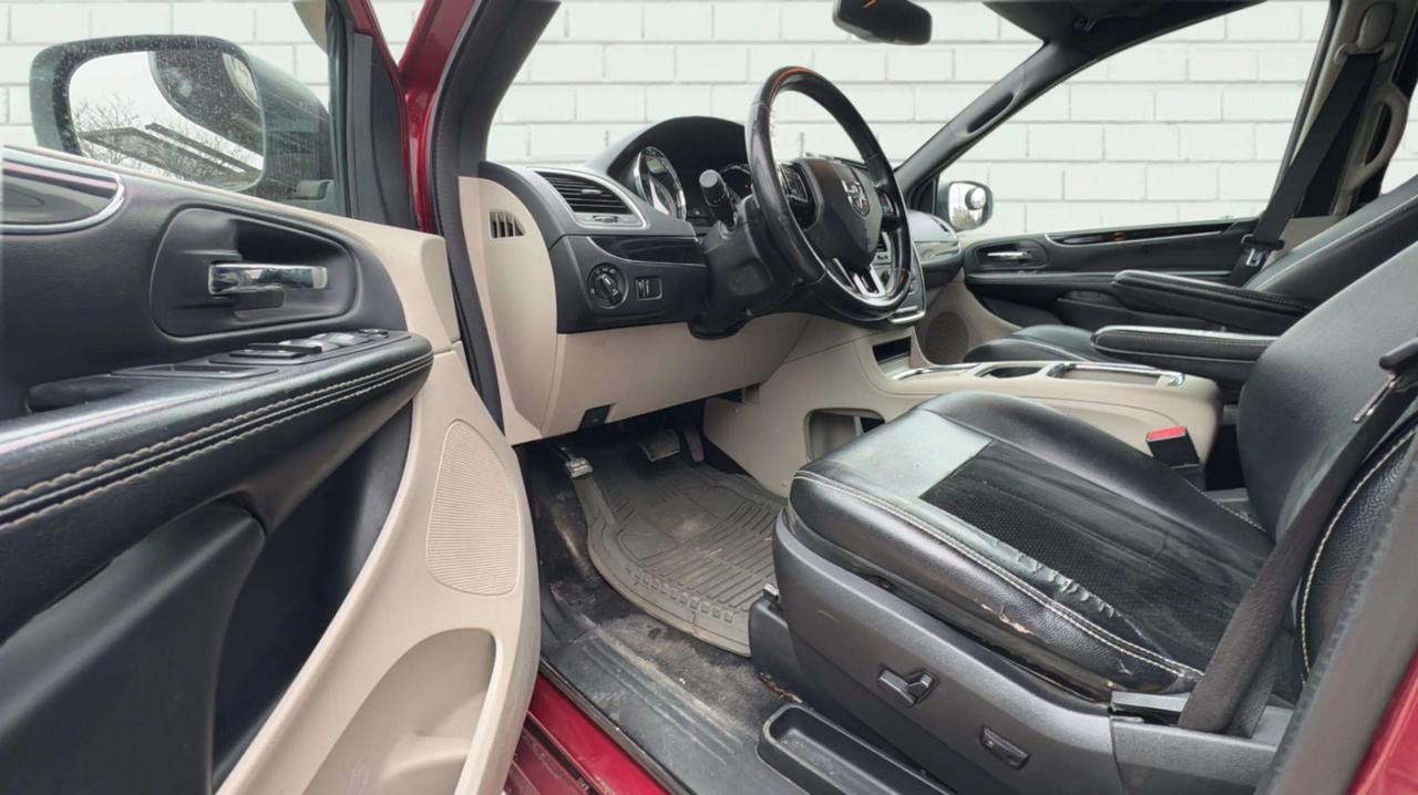 2015 Dodge Grand Caravan 4DR WGN SXT PREMIUM PLUS Photo