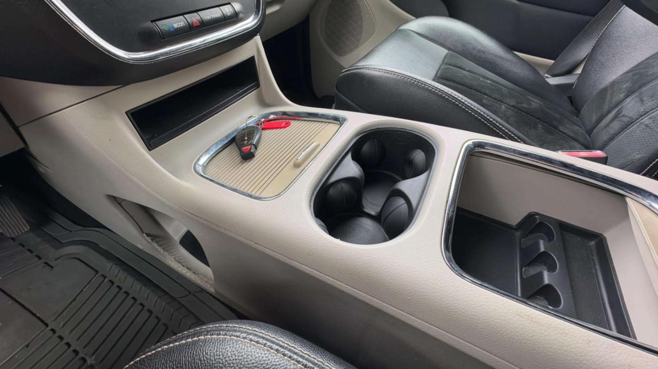 2015 Dodge Grand Caravan 4DR WGN SXT PREMIUM PLUS Photo