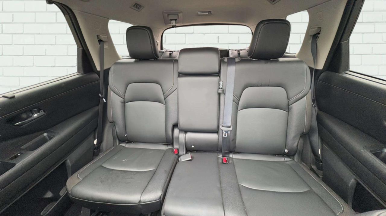 2022 Nissan Pathfinder SL 7 PASSENGER PANORAMIC SUNROOF LEATHER 4WD Photo