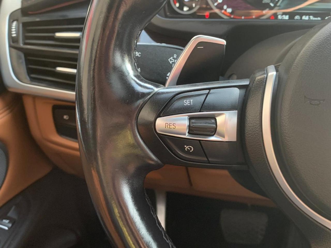2015 BMW X6 AWD 4DR XDRIVE50I Photo