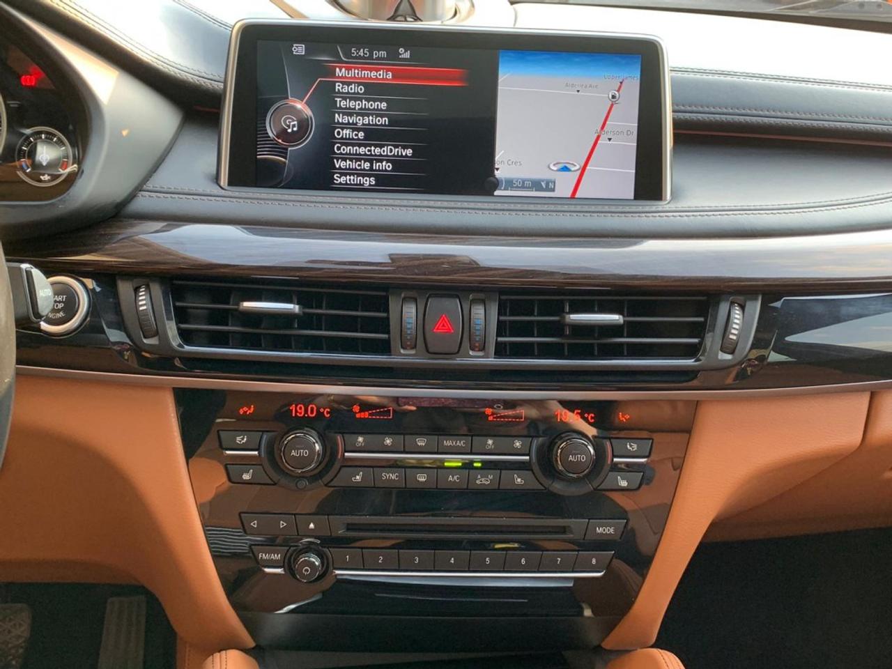 2015 BMW X6 AWD 4DR XDRIVE50I Photo