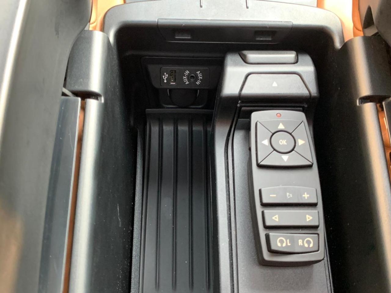 2015 BMW X6 AWD 4DR XDRIVE50I Photo