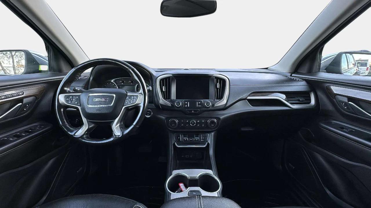 2020 GMC Terrain AWD Denali Fully Loaded Photo