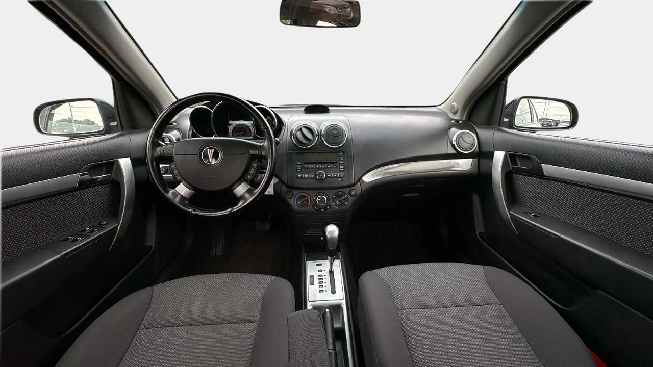 2009 Pontiac G3 Wave 4dr Sdn SE Photo