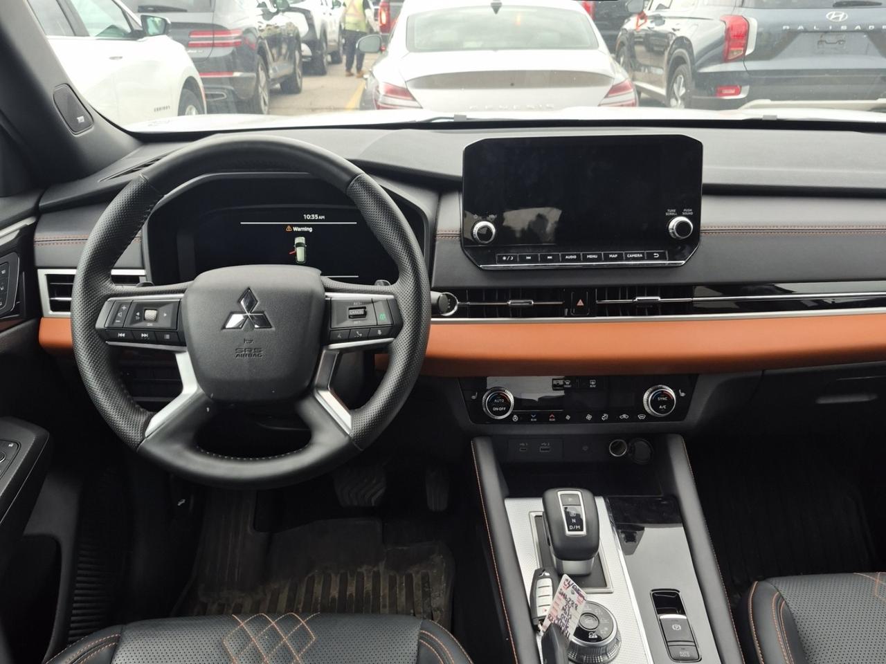 2024 Mitsubishi Outlander GT PREMIUM/AWD/BOSE HUD/360CAM/LEATHER/PANO ROOF/OFF LEASE! Photo1