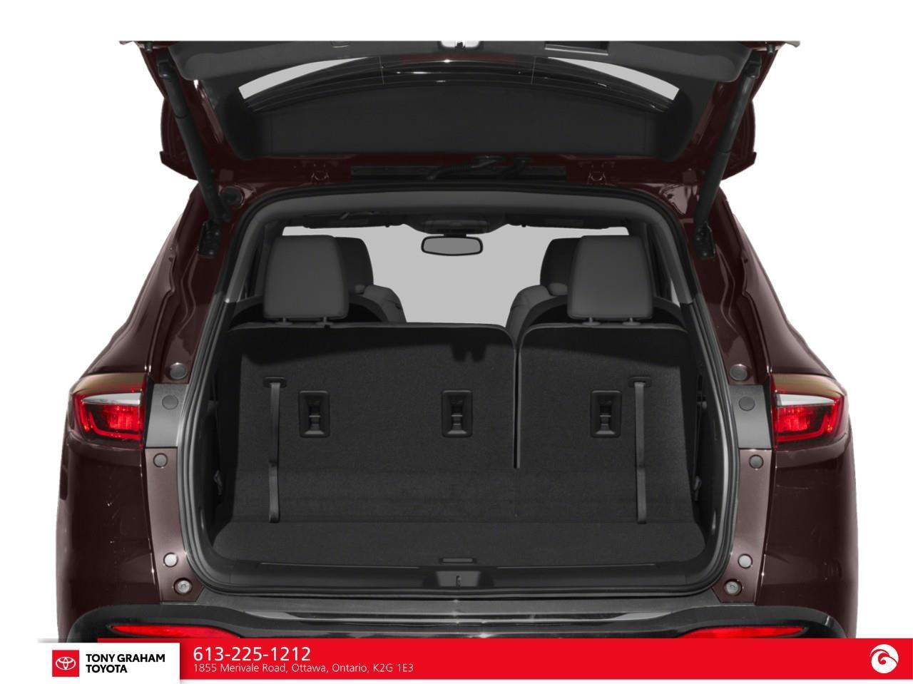2019 Buick Enclave Essence Photo