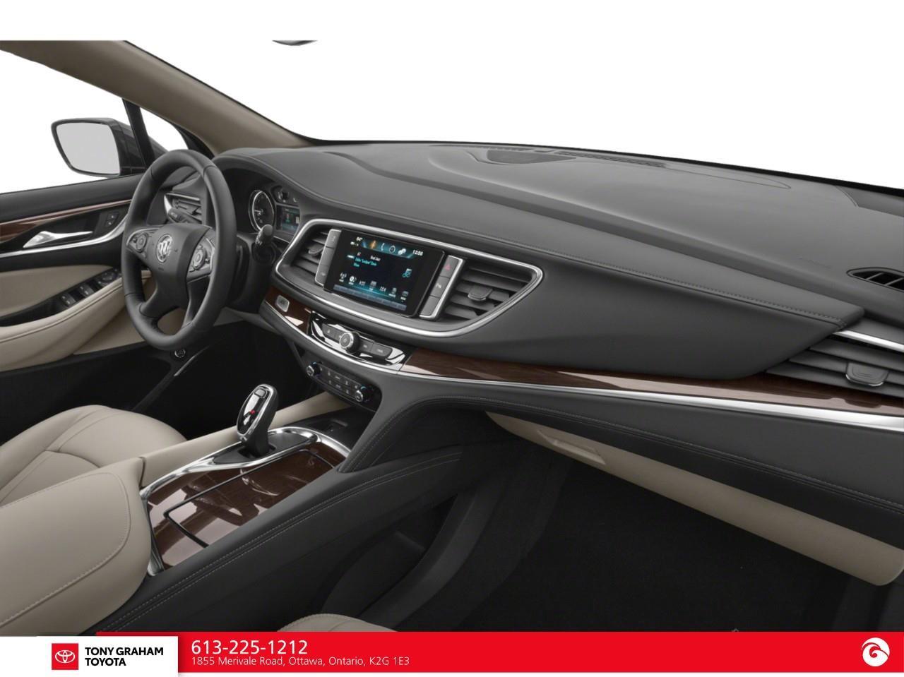 2019 Buick Enclave Essence Photo