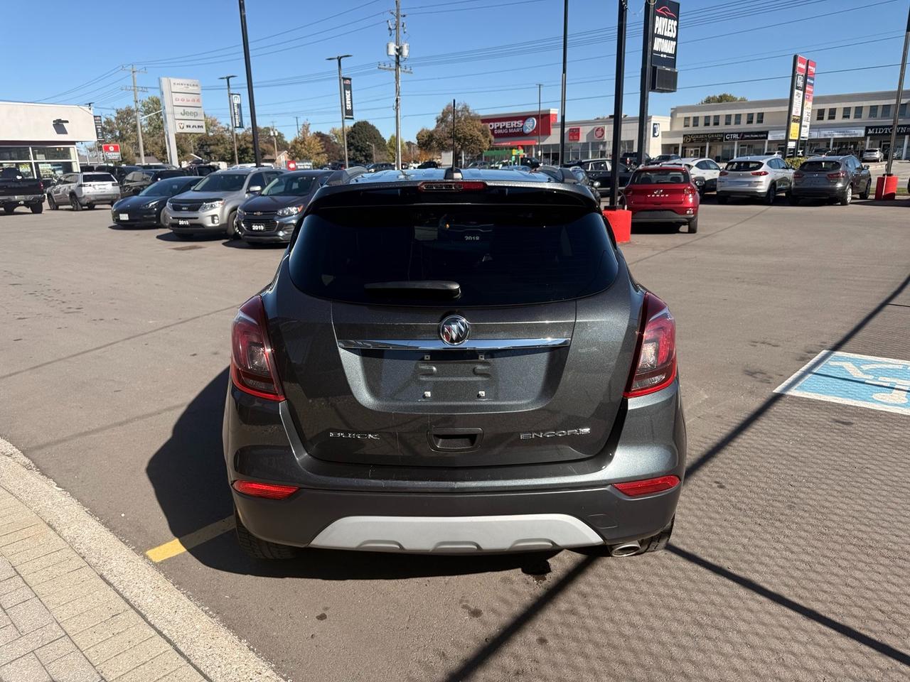 2018 Buick Encore Sport Touring Photo