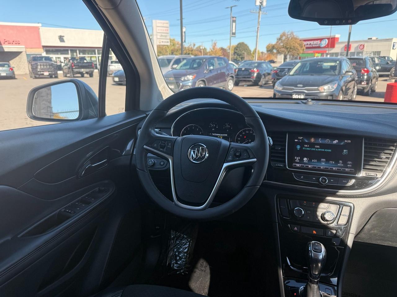 2018 Buick Encore Sport Touring Photo
