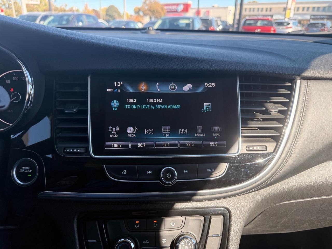 2018 Buick Encore Sport Touring Photo