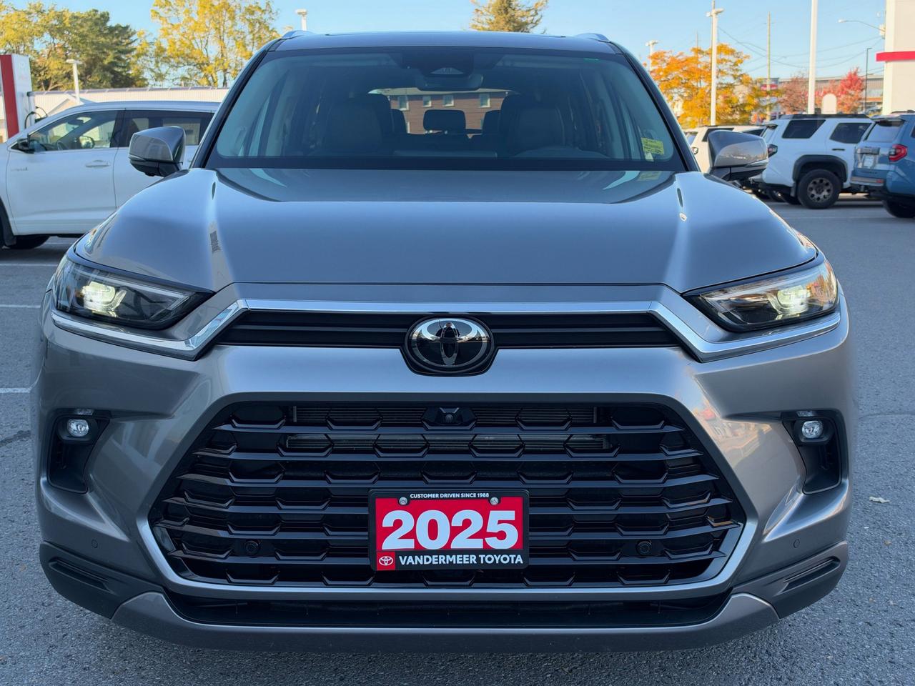 2025 Toyota Grand Highlander Hybrid Limited HYBRID LIMITED! Photo