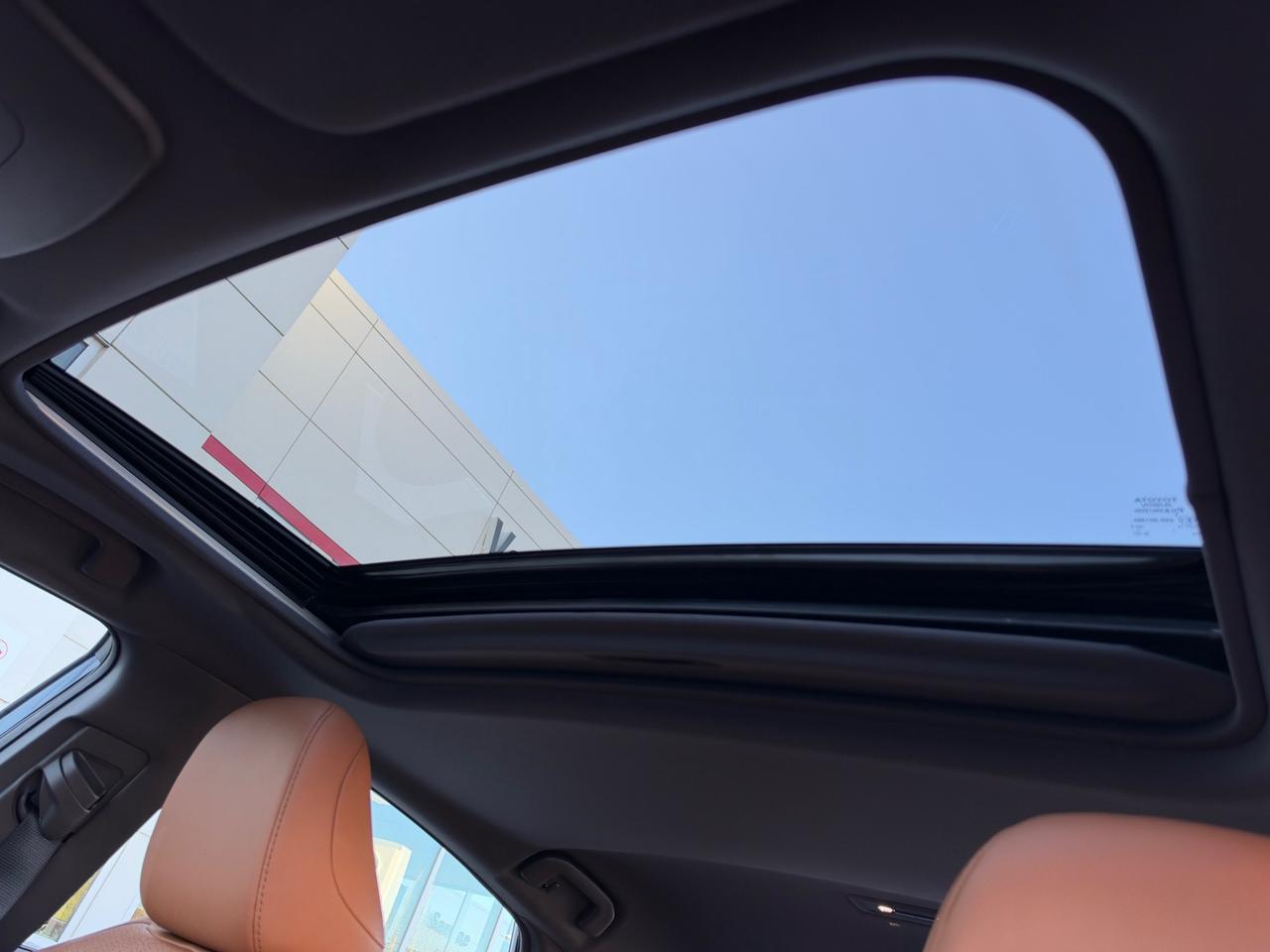 2021 Toyota Avalon Limited TOP OF THE LINE-LIMITED! Photo
