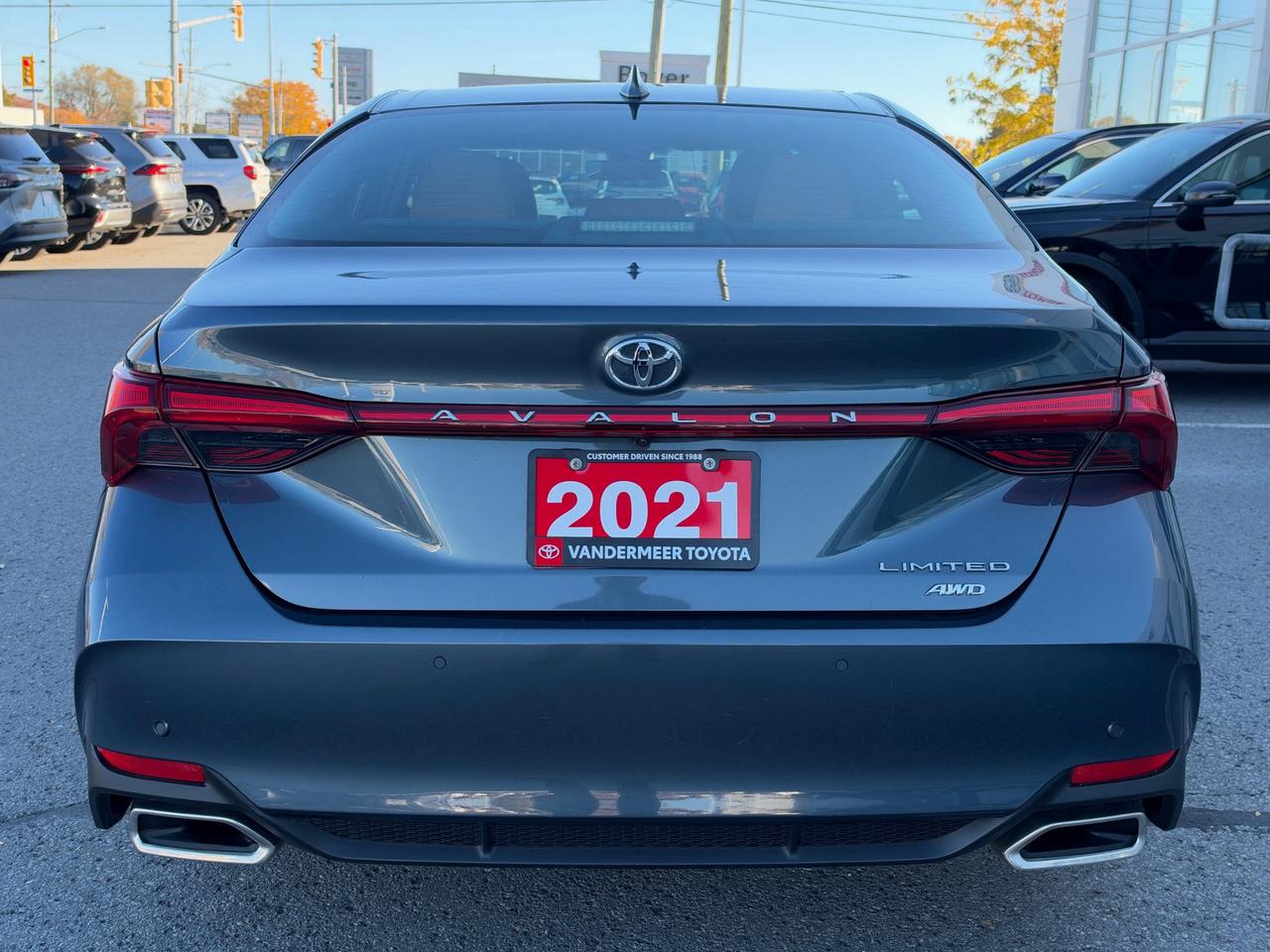 2021 Toyota Avalon Limited TOP OF THE LINE-LIMITED! Photo