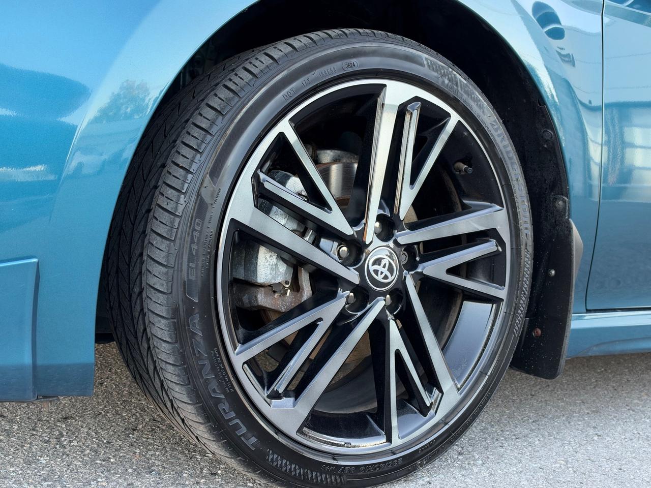 2025 Toyota Camry XSE AWD! Photo5