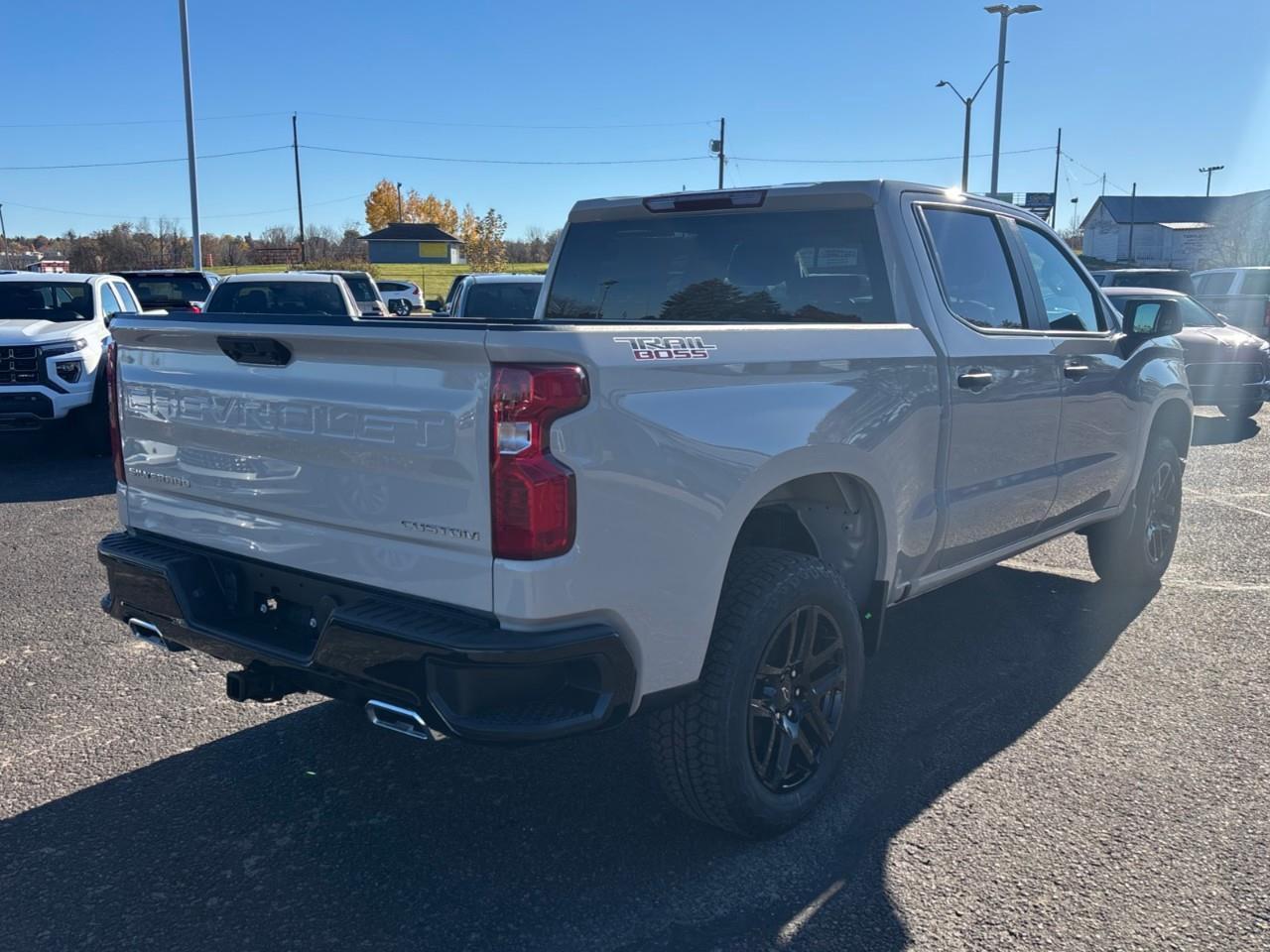 2026 Chevrolet Silverado 1500 Custom Trail Boss Photo