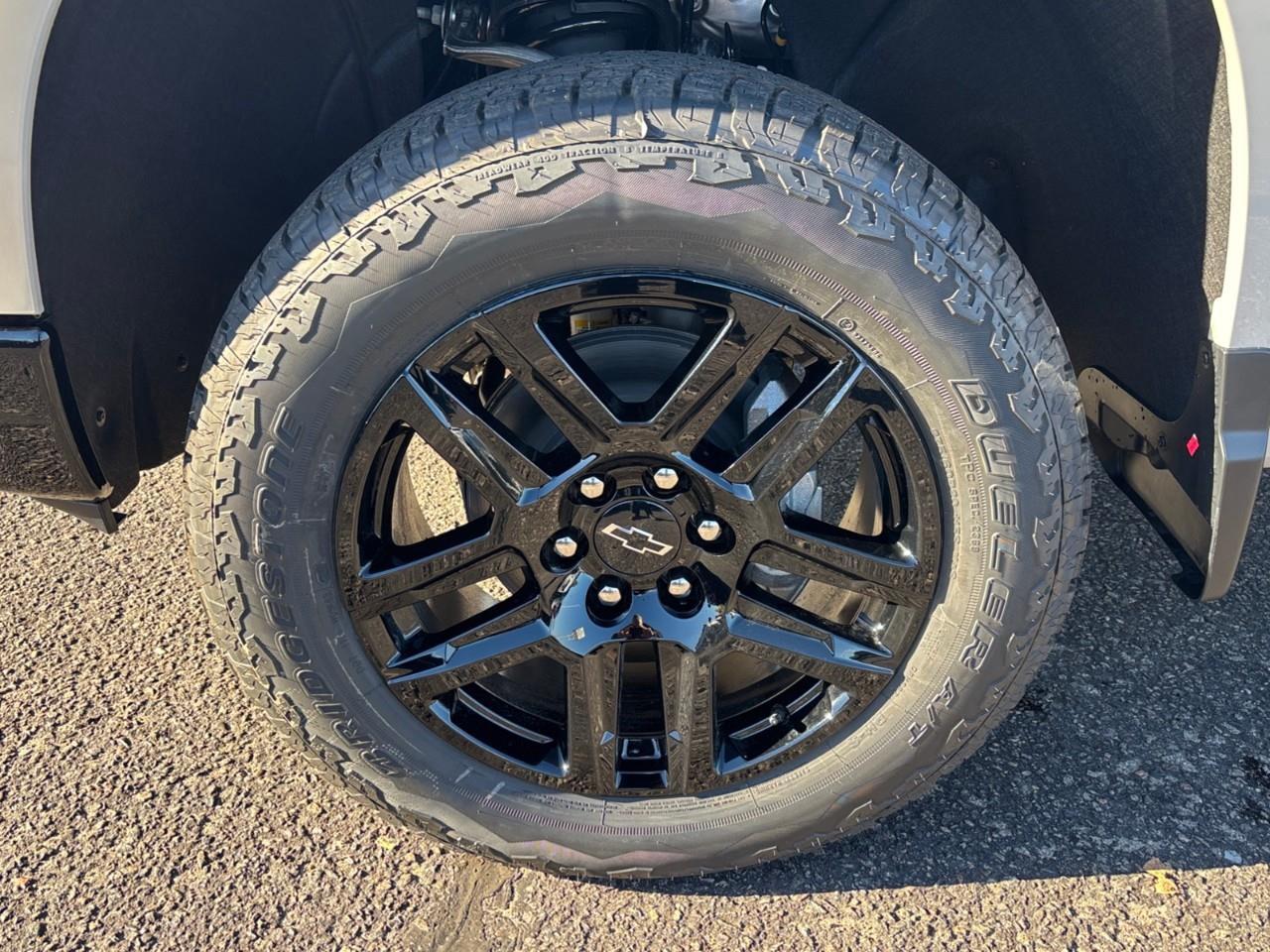2026 Chevrolet Silverado 1500 Custom Trail Boss Photo