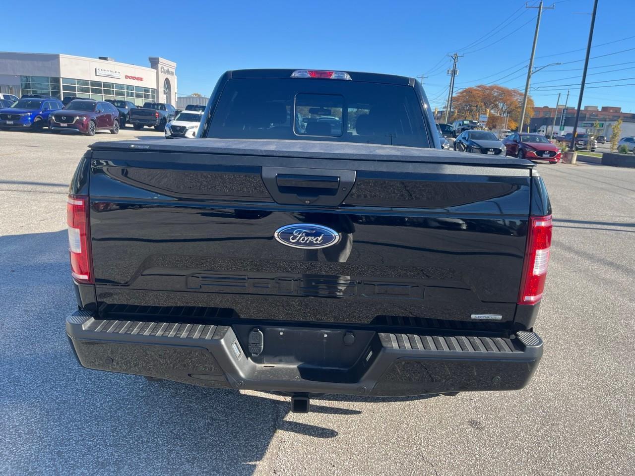 2018 Ford F-150 XLT Spacious Interior | Strong Towing Capability | Versatile Pickup Truck Photo