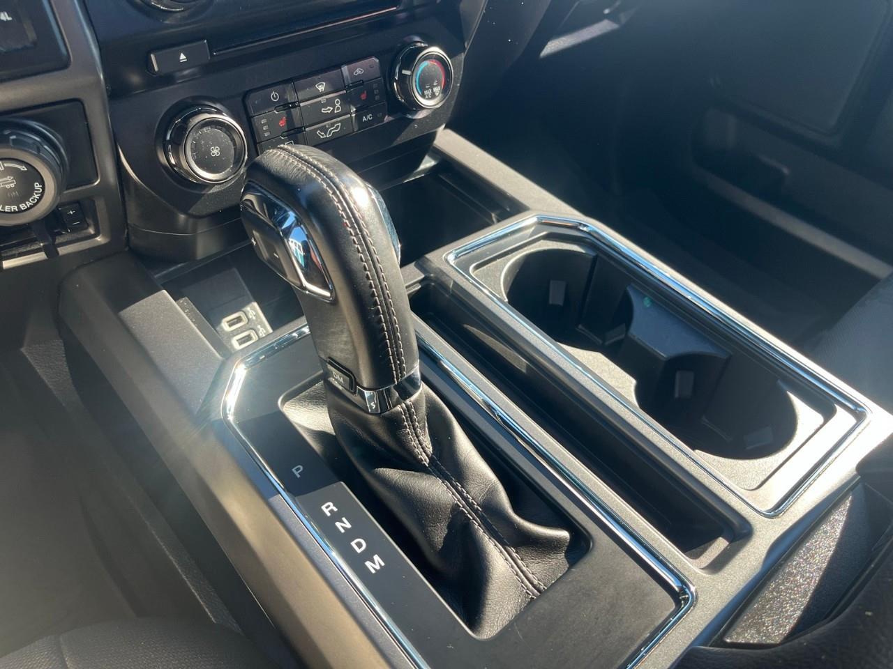 2018 Ford F-150 XLT Spacious Interior | Strong Towing Capability | Versatile Pickup Truck Photo