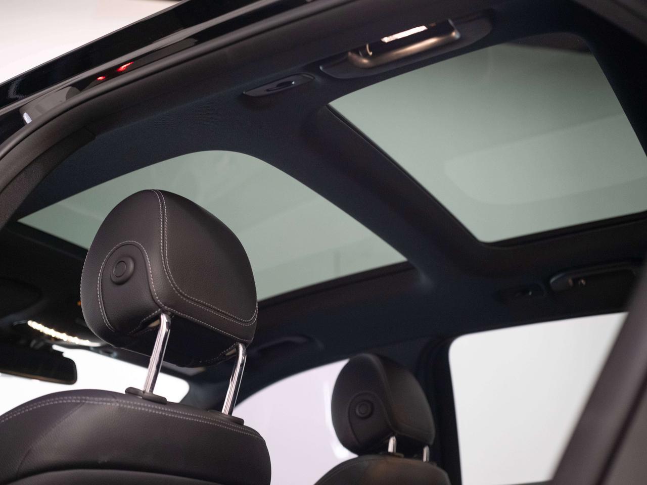 2017 Mercedes-Benz GLC 300 | AMG PKG | PANO Photo