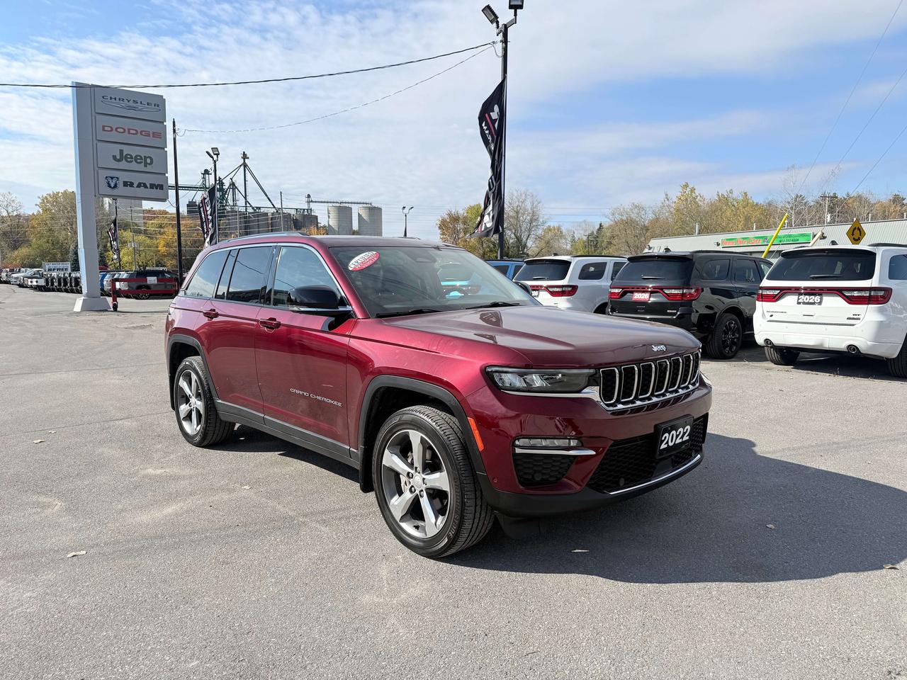 2022 Jeep Grand Cherokee Limited 4X4 - Pano Sunroof - Alpine Sound Photo