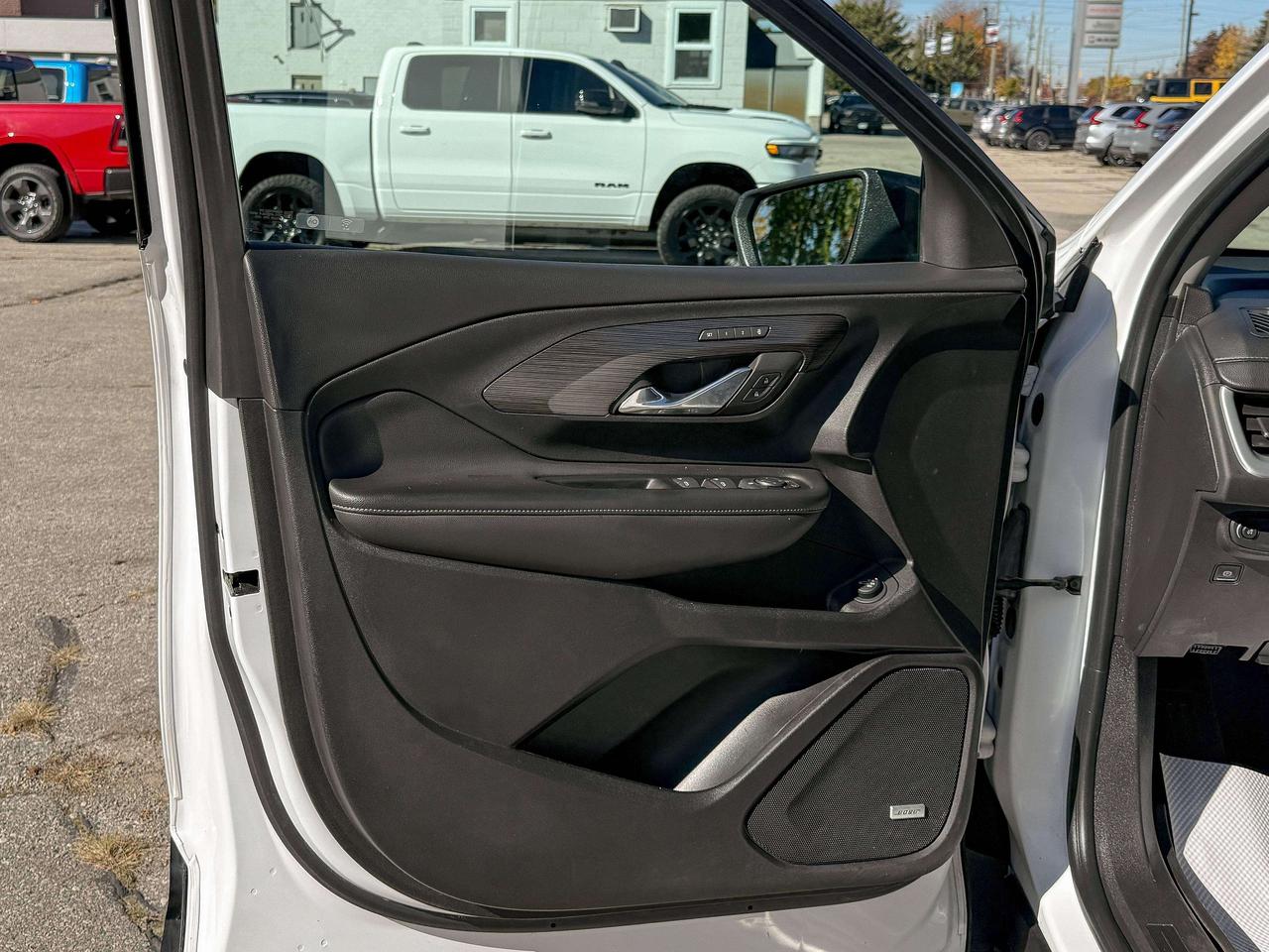 2023 GMC Terrain SLT | BLIND SPOT | SUNROOF | NAVIGATION | Photo